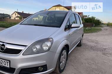 Мінівен Opel Zafira 2007 в Радехові