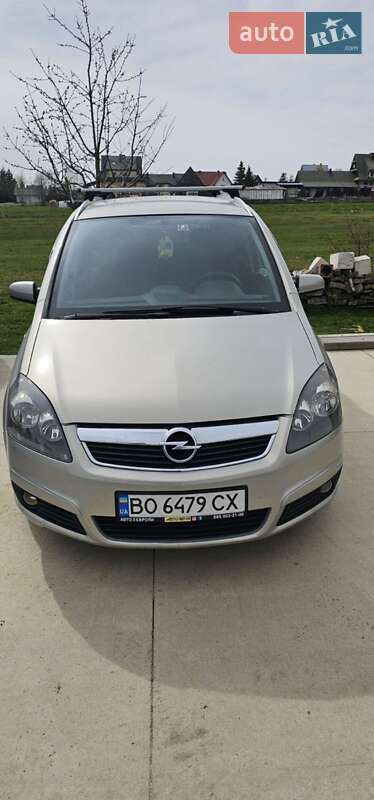 Мінівен Opel Zafira 2008 в Вінниці