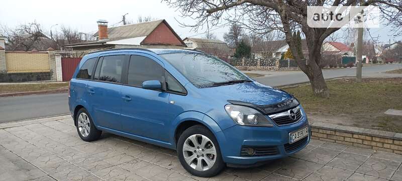 Минивэн Opel Zafira 2007 в Черкассах