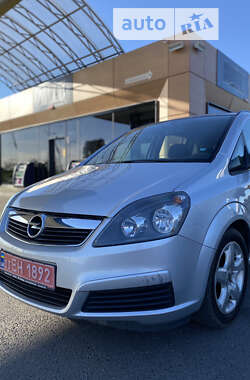 Мінівен Opel Zafira 2007 в Хоролі