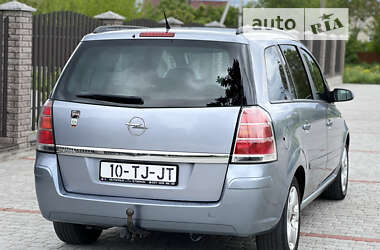 Мінівен Opel Zafira 2006 в Старокостянтинові