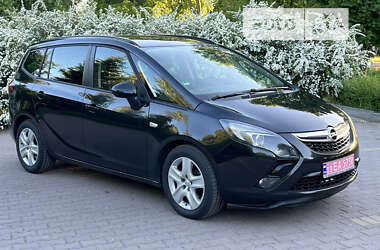 Мікровен Opel Zafira 2015 в Миргороді