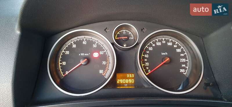 Минивэн Opel Zafira 2006 в Харькове