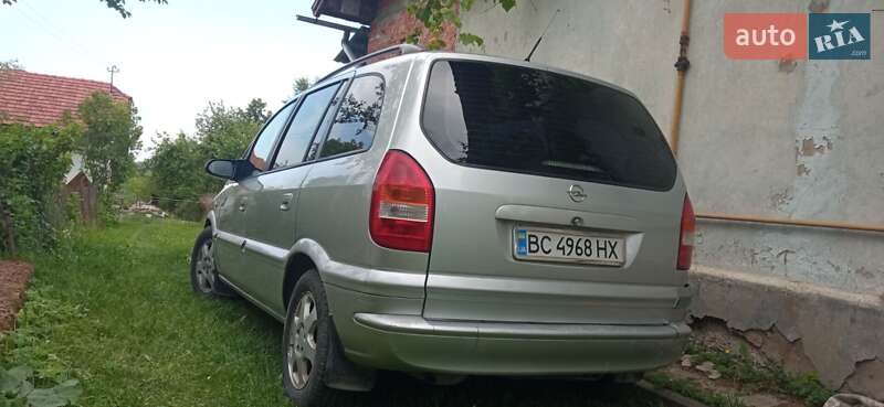 Мінівен Opel Zafira 2000 в Дрогобичі