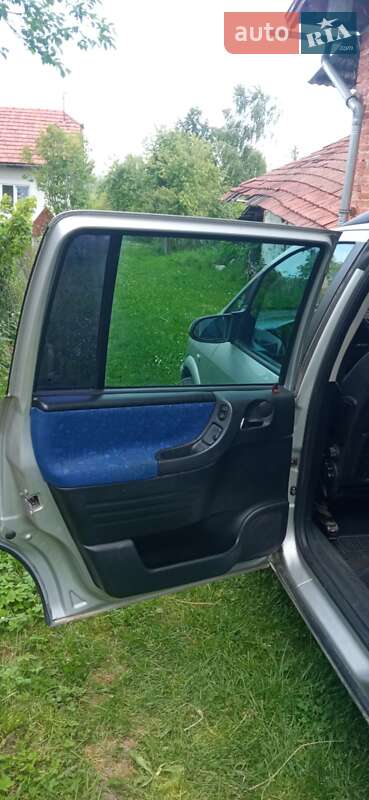 Мінівен Opel Zafira 2000 в Дрогобичі