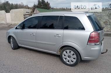 Минивэн Opel Zafira 2007 в Сколе