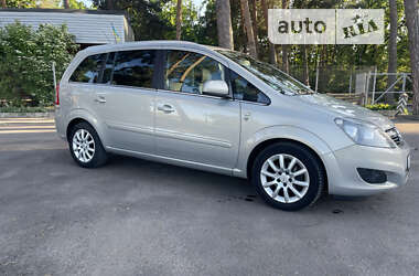 Мінівен Opel Zafira 2010 в Вінниці