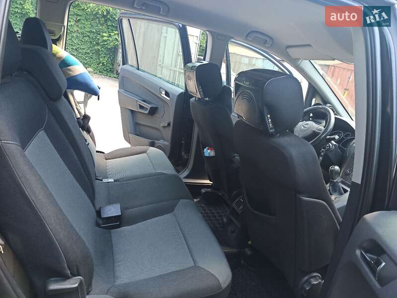 Мінівен Opel Zafira 2006 в Києві