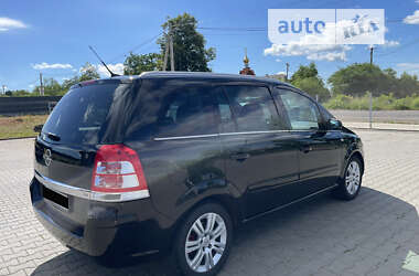 Мінівен Opel Zafira 2008 в Чернівцях