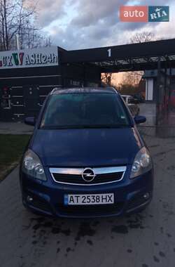 Мінівен Opel Zafira 2007 в Івано-Франківську