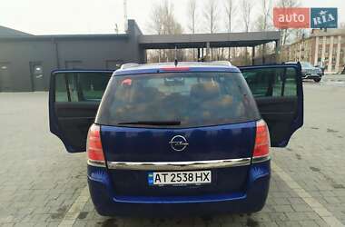 Мінівен Opel Zafira 2007 в Івано-Франківську