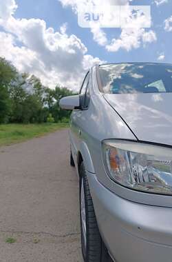 Минивэн Opel Zafira 2005 в Ямполе