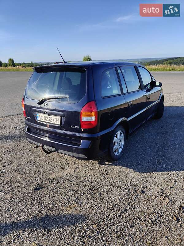 Минивэн Opel Zafira 2003 в Львове