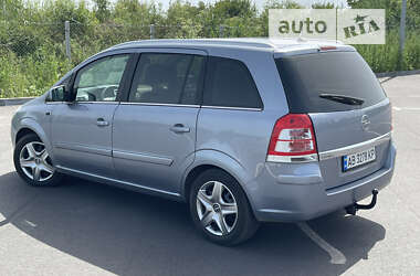 Минивэн Opel Zafira 2009 в Виннице