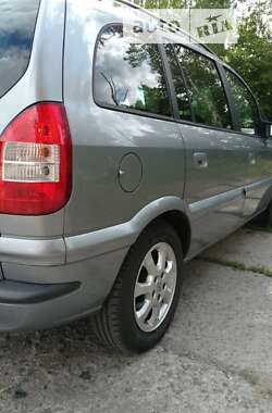 Минивэн Opel Zafira 2005 в Коломые