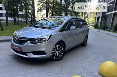 Минивэн Opel Zafira 2019 в Броварах