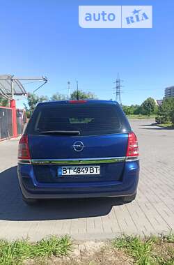 Мінівен Opel Zafira 2008 в Хмельницькому