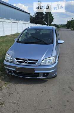 Мінівен Opel Zafira 2005 в Києві