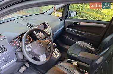 Минивэн Opel Zafira 2008 в 