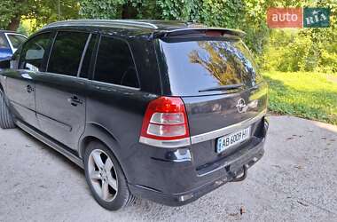 Минивэн Opel Zafira 2008 в 