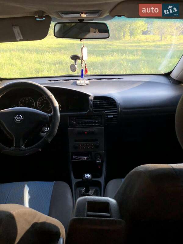 Мінівен Opel Zafira 2003 в Львові