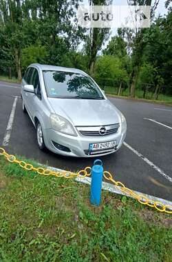 Минивэн Opel Zafira 2009 в Ладыжине