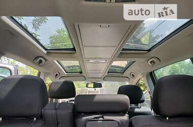 Минивэн Opel Zafira 2011 в 