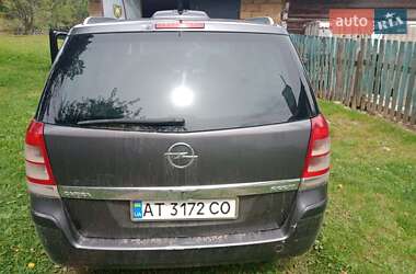 Минивэн Opel Zafira 2009 в 