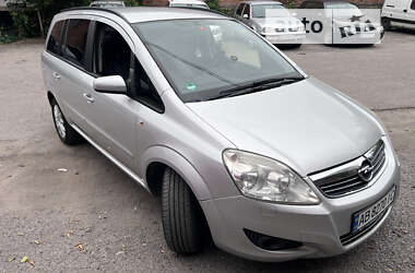 Минивэн Opel Zafira 2008 в Хмельницком