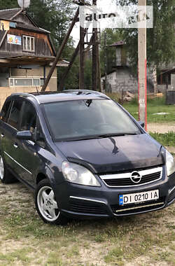 Минивэн Opel Zafira 2007 в Черновцах