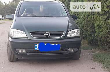 Минивэн Opel Zafira 2000 в Виннице