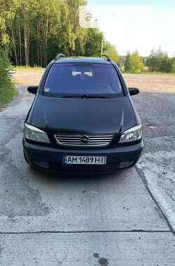 Минивэн Opel Zafira 2002 в Малине