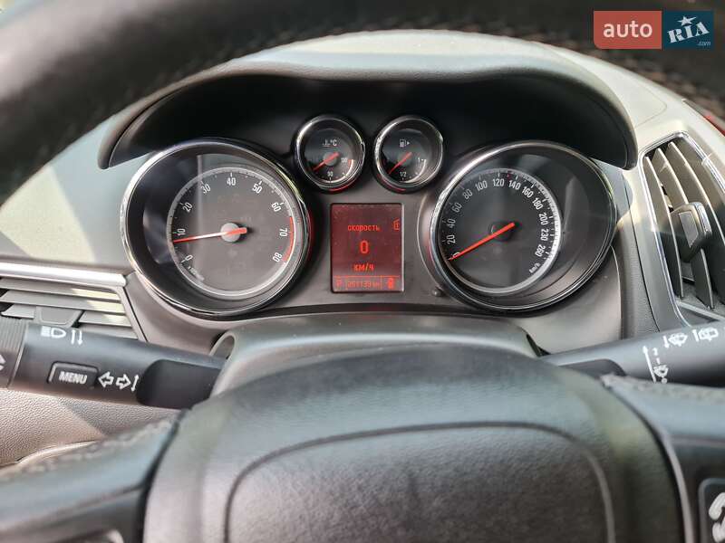 Мікровен Opel Zafira 2012 в Надвірній