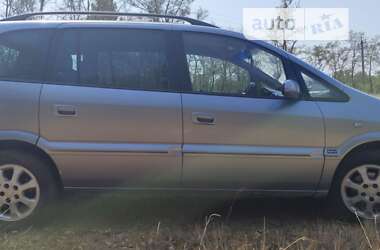 Мінівен Opel Zafira 2004 в Вендичанах