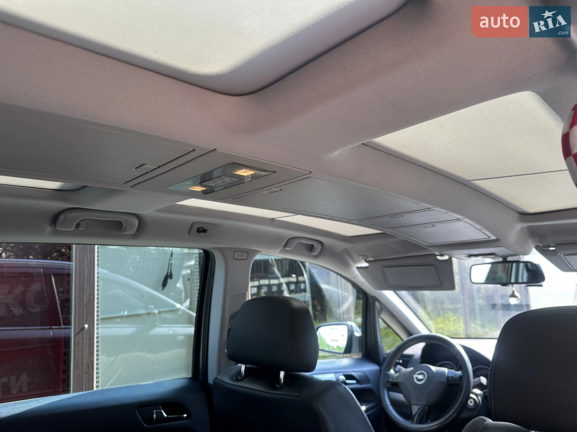 2010 Opel Zafira - мініатюра 10