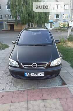 Мінівен Opel Zafira 2004 в Павлограді