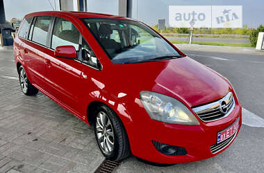 Минивэн Opel Zafira 2011 в Днепре