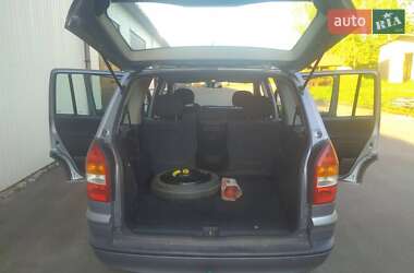 Минивэн Opel Zafira 2004 в Овруче