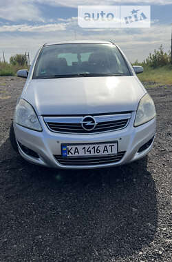 Мінівен Opel Zafira 2008 в Києві