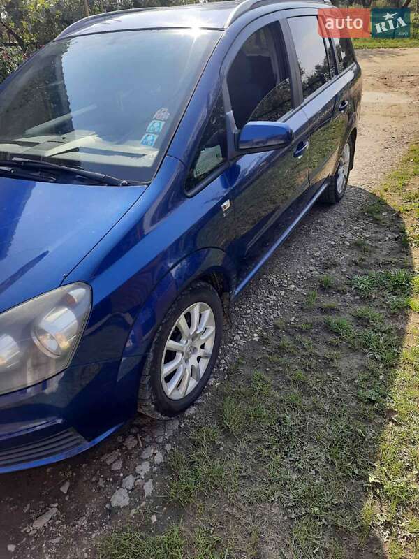 Минивэн Opel Zafira 2006 в Старой Жадовой фото 6 Минивэн Opel Zafira 2006 в Старой Жадовой