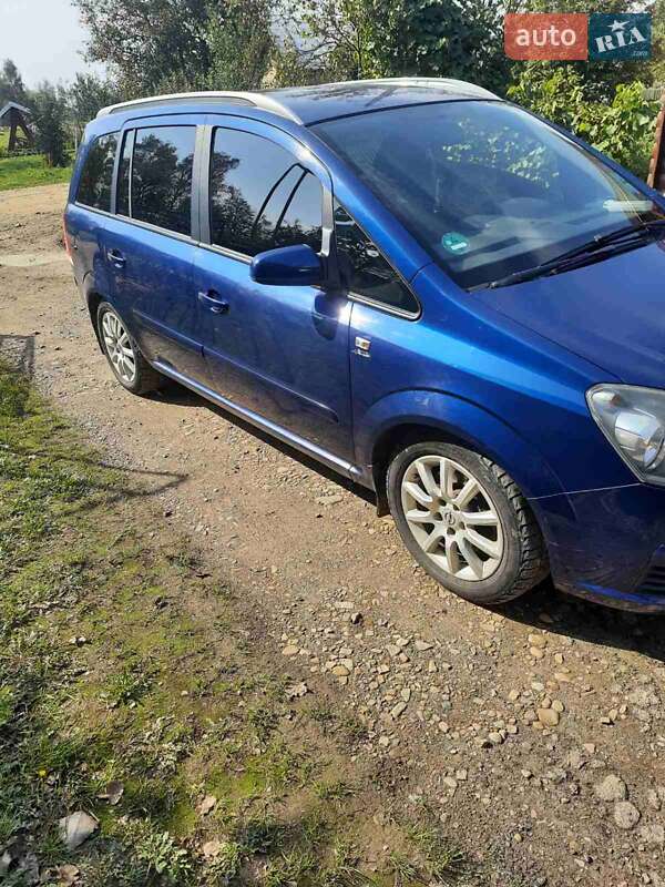 Минивэн Opel Zafira 2006 в Старой Жадовой фото 5 Минивэн Opel Zafira 2006 в Старой Жадовой