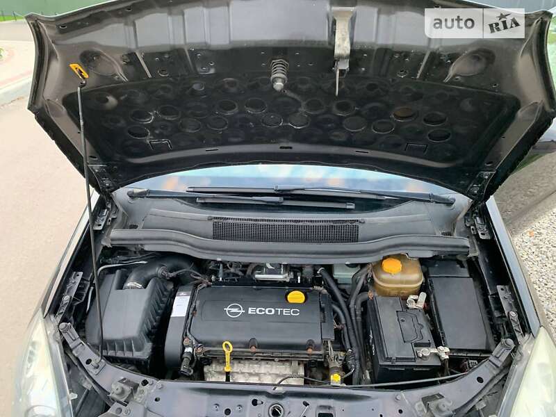 Минивэн Opel Zafira 2009 в Теребовле