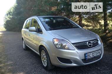 Мінівен Opel Zafira 2011 в Трускавці