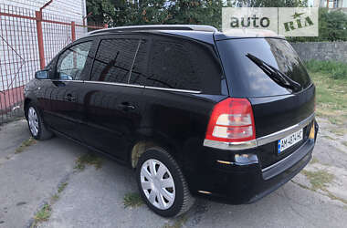 Минивэн Opel Zafira 2009 в Житомире