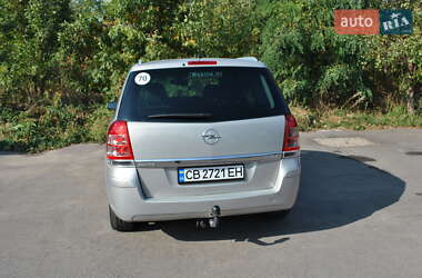 Минивэн Opel Zafira 2008 в 