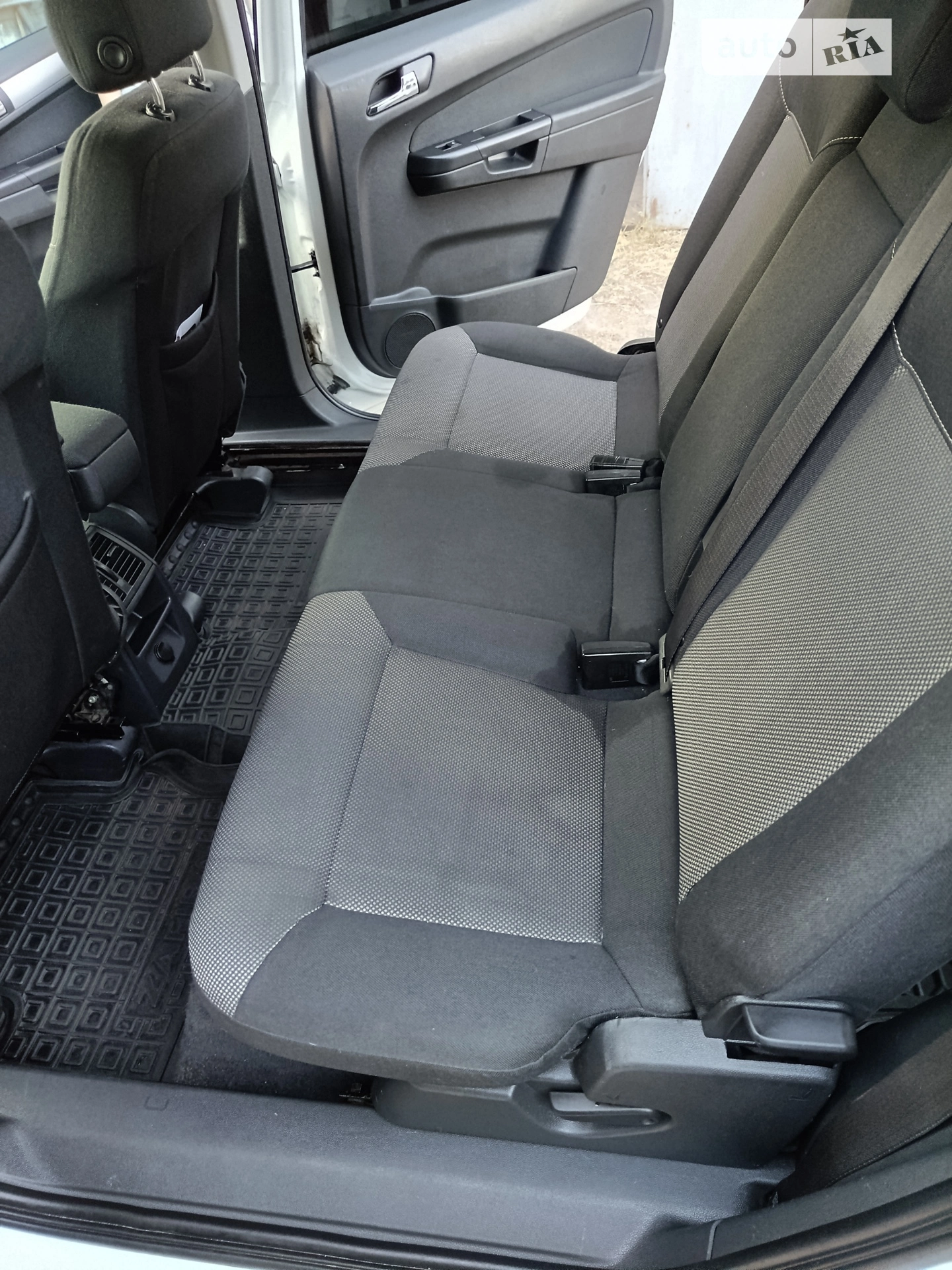 2012 Opel Zafira - мініатюра 20