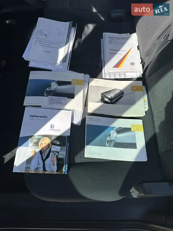 Минивэн Opel Zafira 2007 в Долинской документ