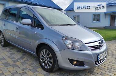 Минивэн Opel Zafira 2010 в Тернополе