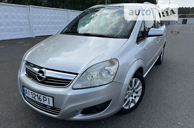 Мінівен Opel Zafira 2008 в Києві