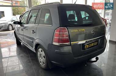 Минивэн Opel Zafira 2005 в Червонограде